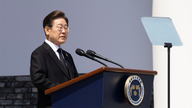 Trump, South Korea's new president agree to make a deal on tariffs that would satisfy both countries